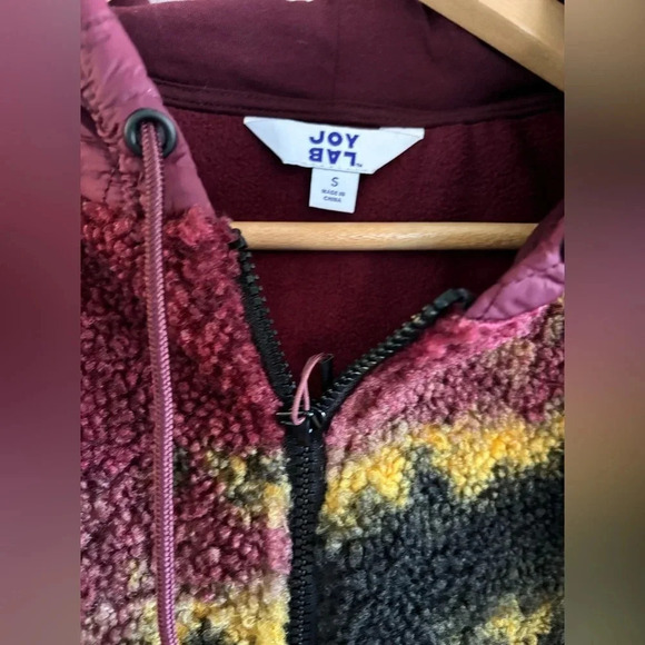 NWOT JoyLab Maroon Yellow Black Tie Dye Hooded Zip Up Fleece Size Small - Picture 6 of 6
